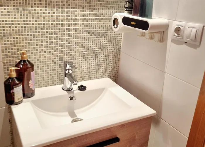 דירה Estudio Con Wifi, Piscina Y Parking סנשנשו